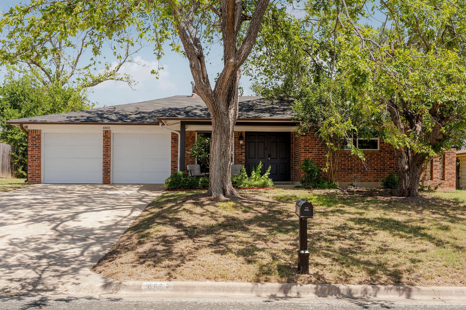 4801 Oldfort Hill Dr, photo 2